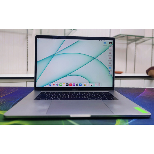 Apple MacBook Pro Core i7 2017